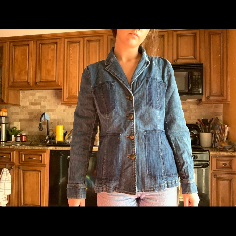 Chaps fitted jean jacket.